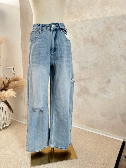 Jeans Wide Leg mit seitlichem Riss